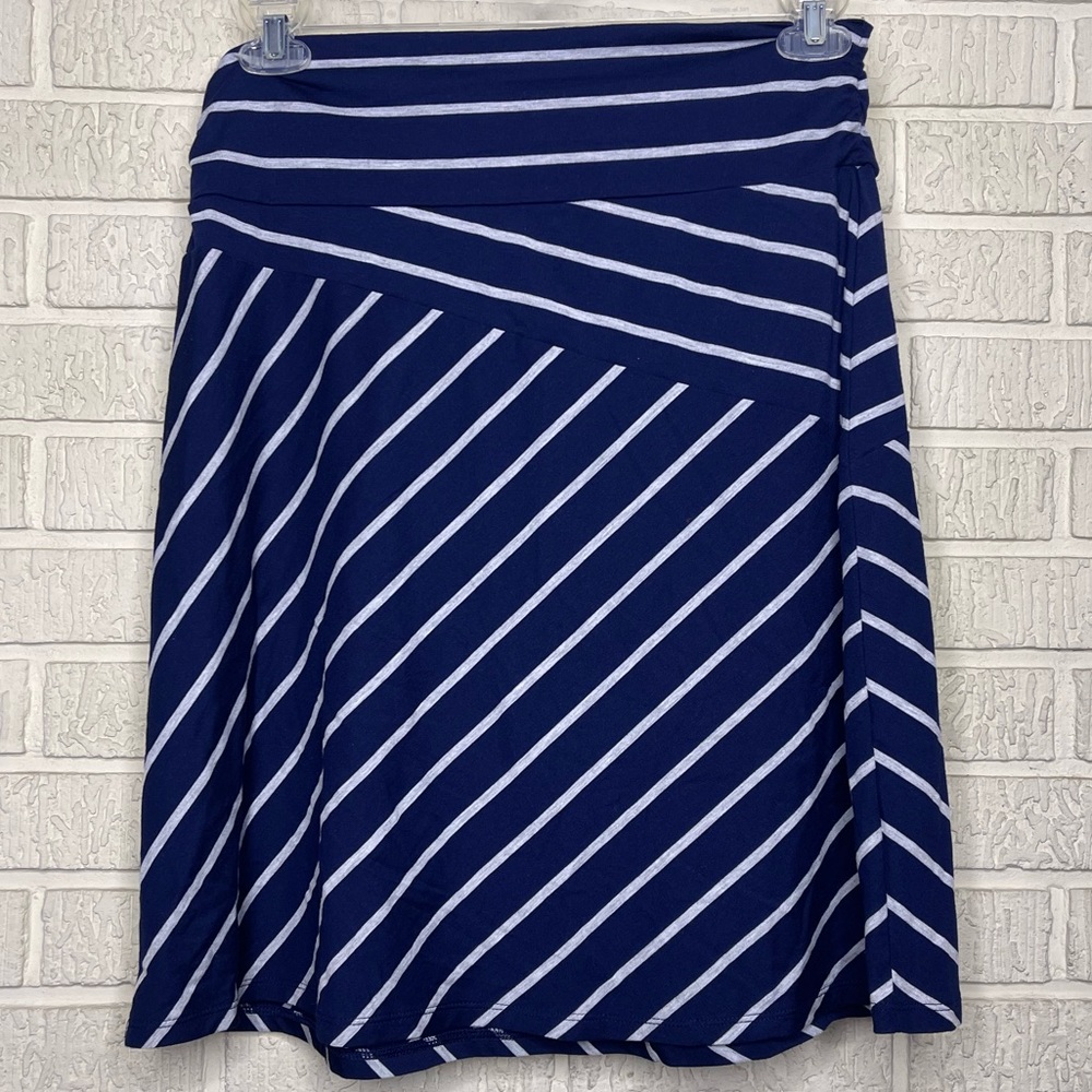 Faded Glory Size Medium Blue & White Striped Skirt